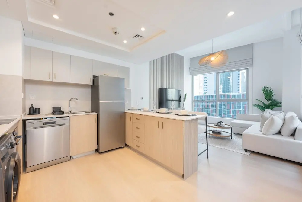 1 Bedroom That Sleeps 4 With Great City Views