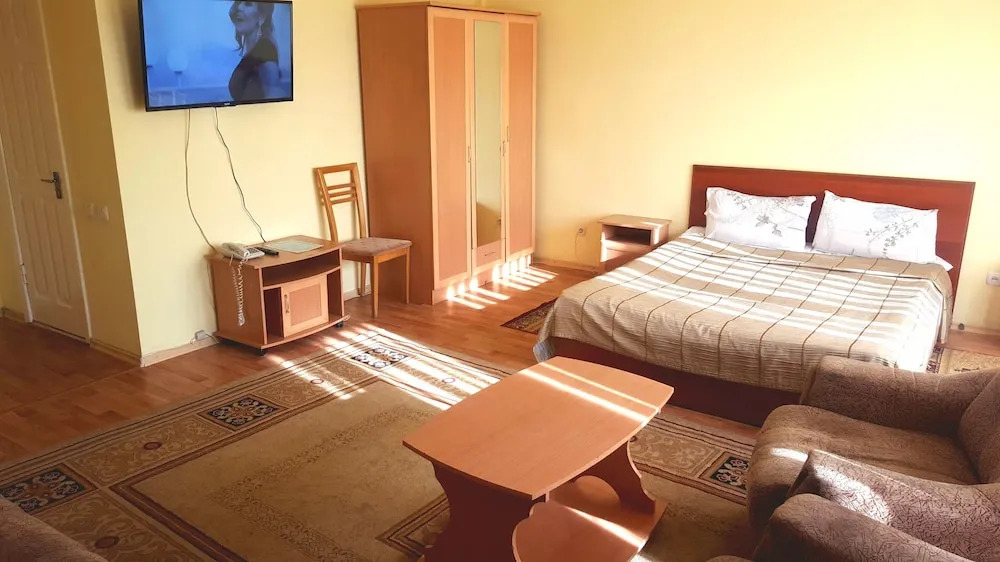 Semetey Hotel