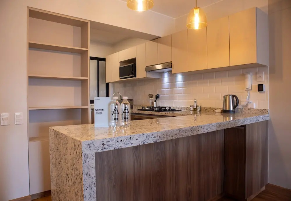 Charming 3BR w Amazing Pool in Miraflores