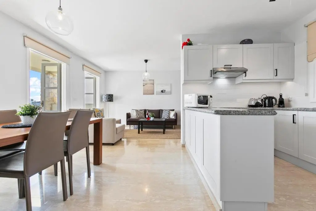 2 bedroom Apartment Avdimou with stunning sea views, Aphrodite Hills Resort