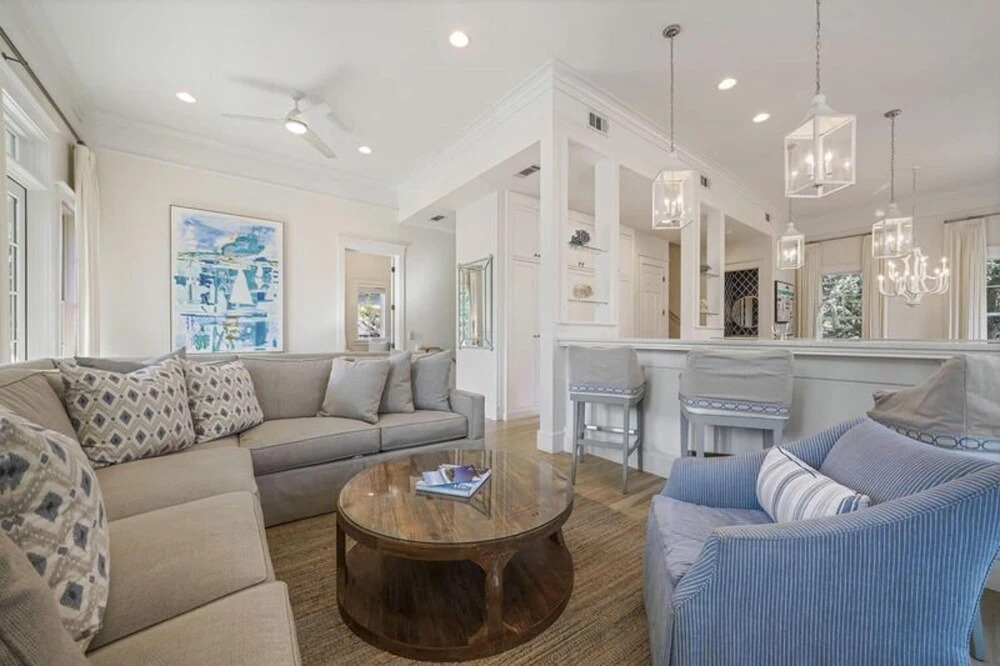 289 Western Lake Drive By Five Star Properties