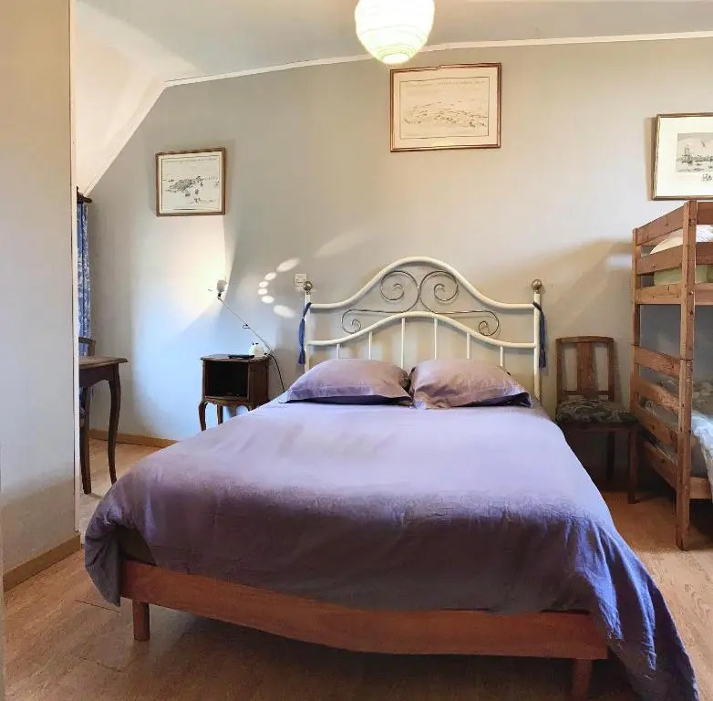 Chambres dHôtes du Manoir du Haut Salmon