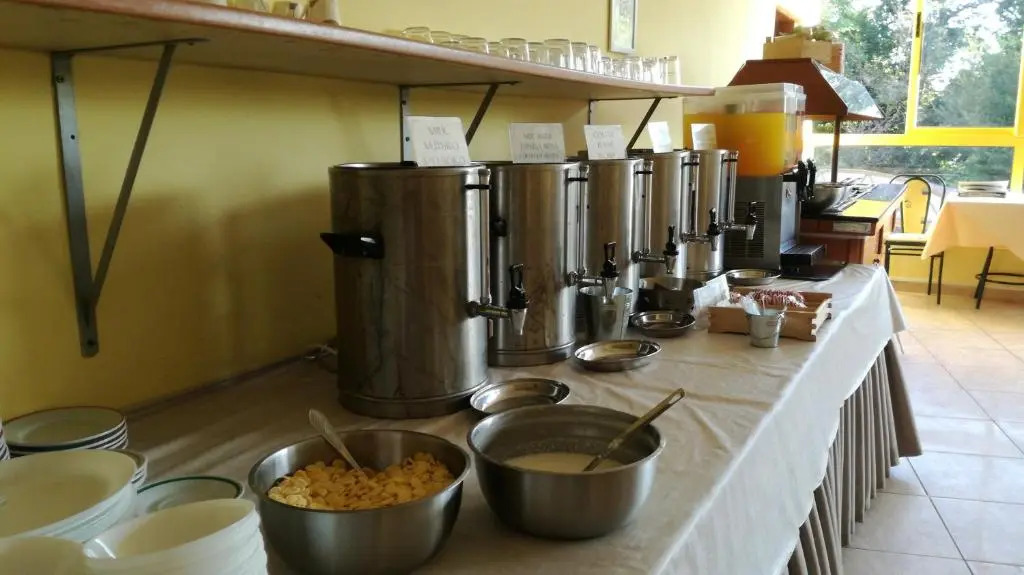Sunny Varshava Hotel