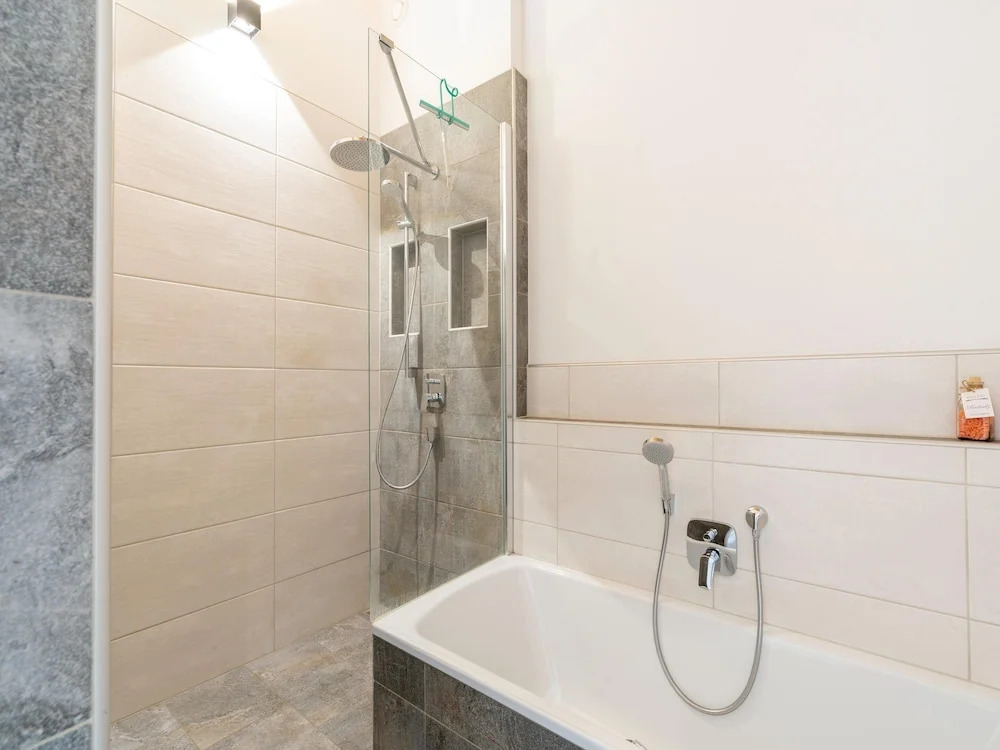 Top Holiday Apartment in Piesendorf