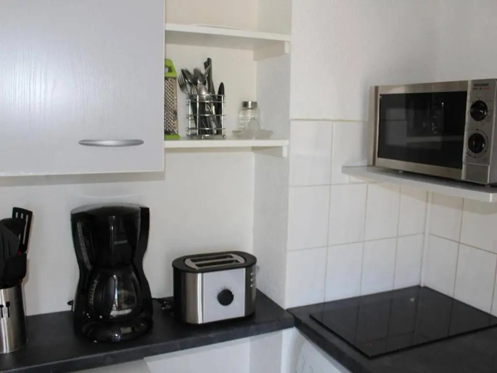 Appartement Gruissan, 1 pièce, 4 personnes - FR-1-229-69