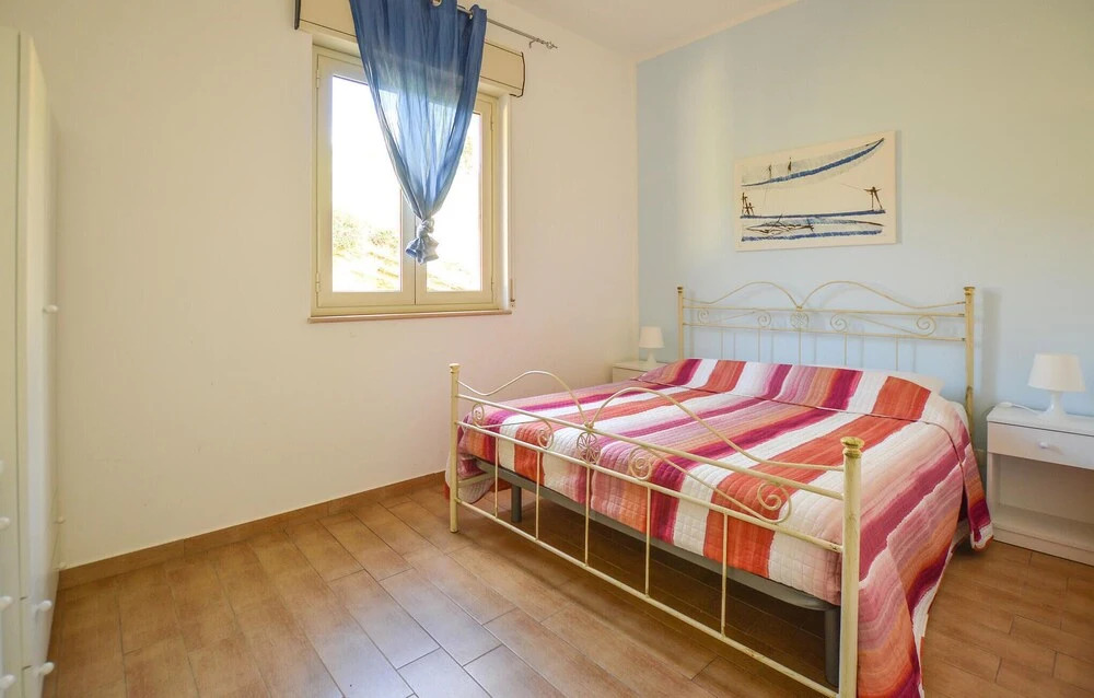 Beautiful Home in Realmonte With 2 Bedrooms and Wifi