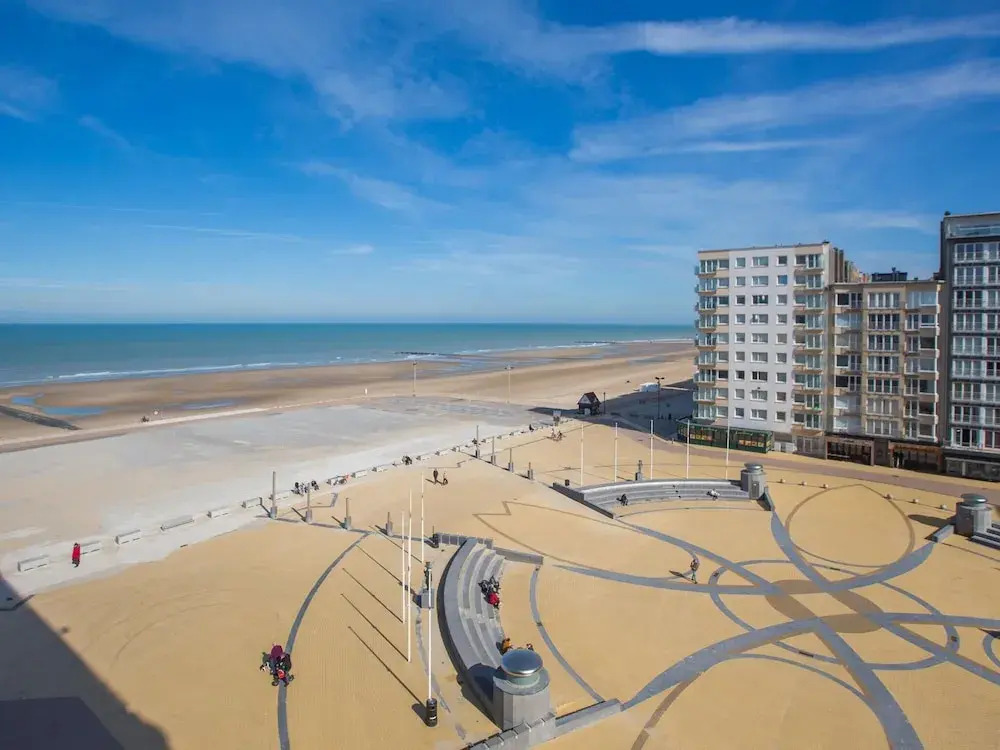 Apartment by the sea in Middelkerke