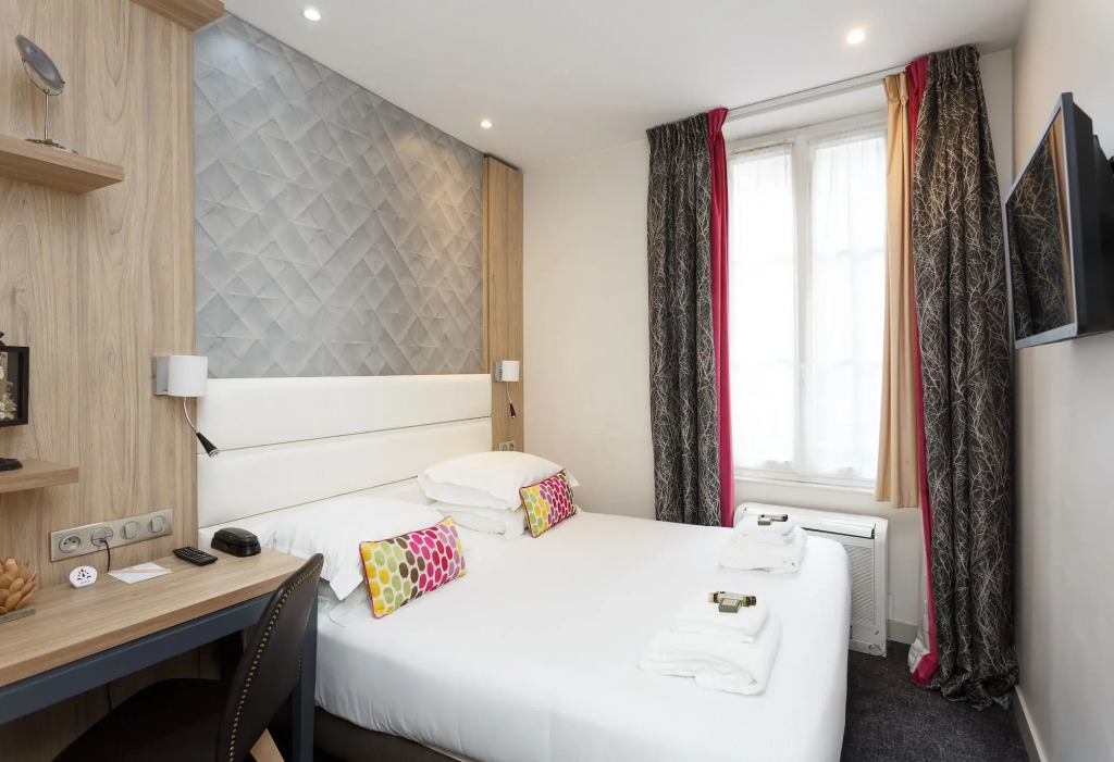 Serotel Suites Opera