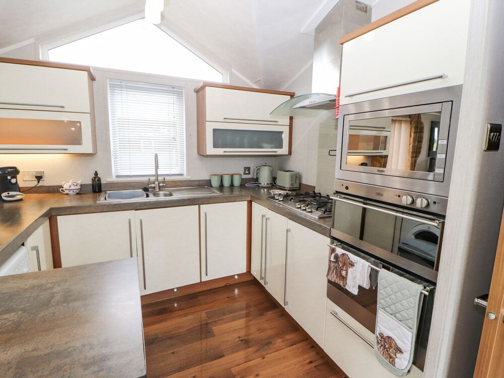 No 8 Hillcote Lodge