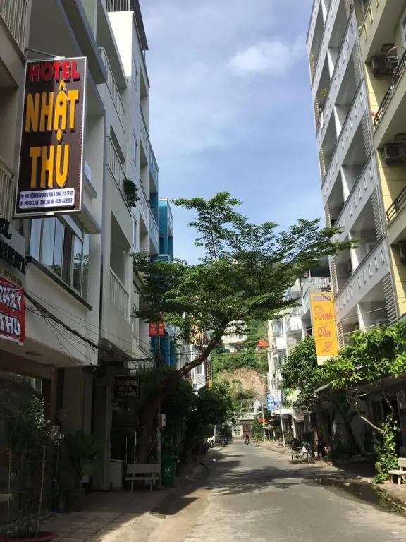 Nhat Thu Hotel & Apartment