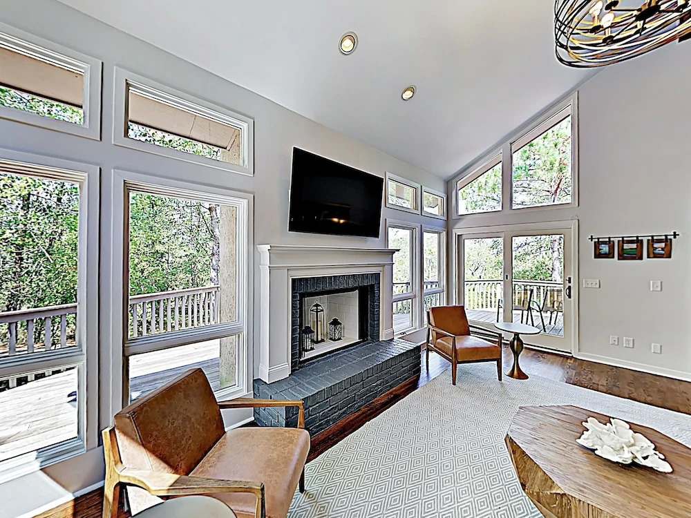 New Listing! Kiawah Island Estate Near Beach Park Home
