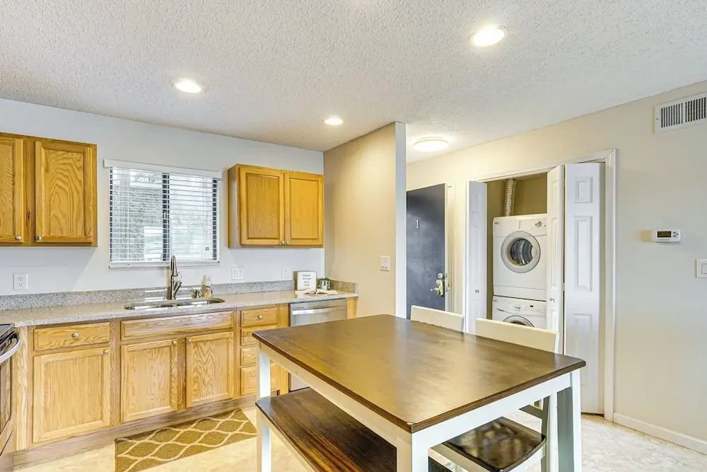 Lakefront Osage Beach Condo: Main Channel View!