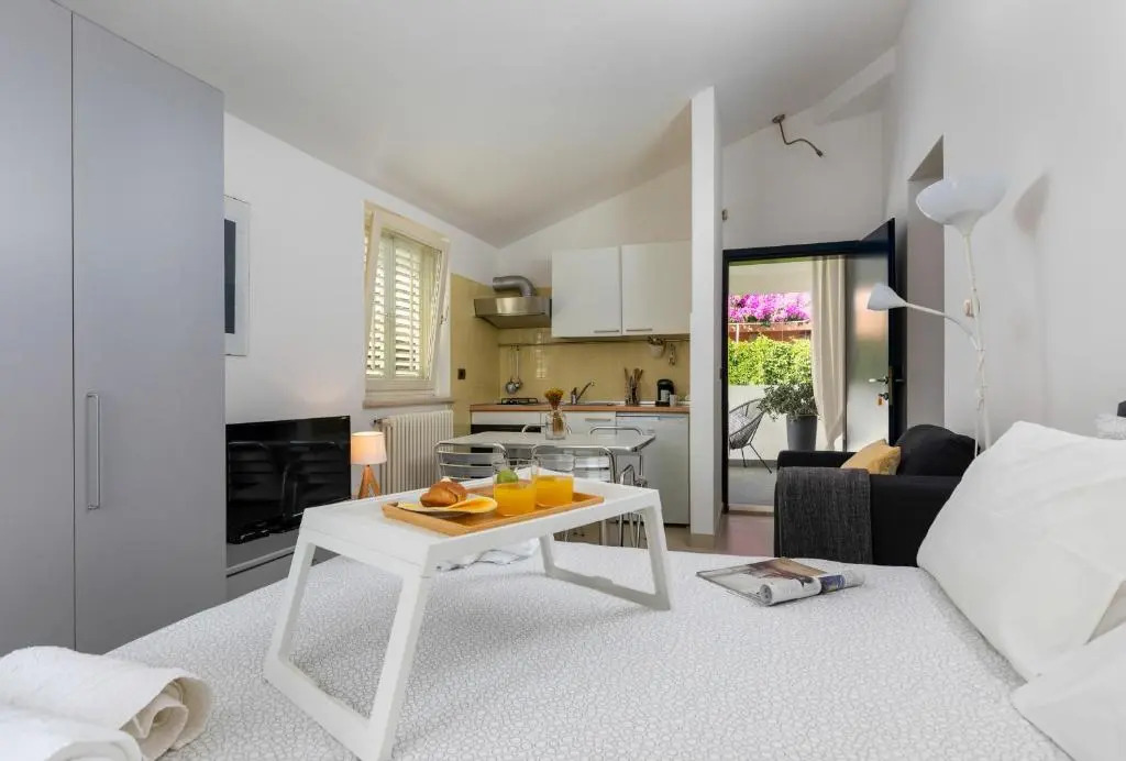 Milena Apartments