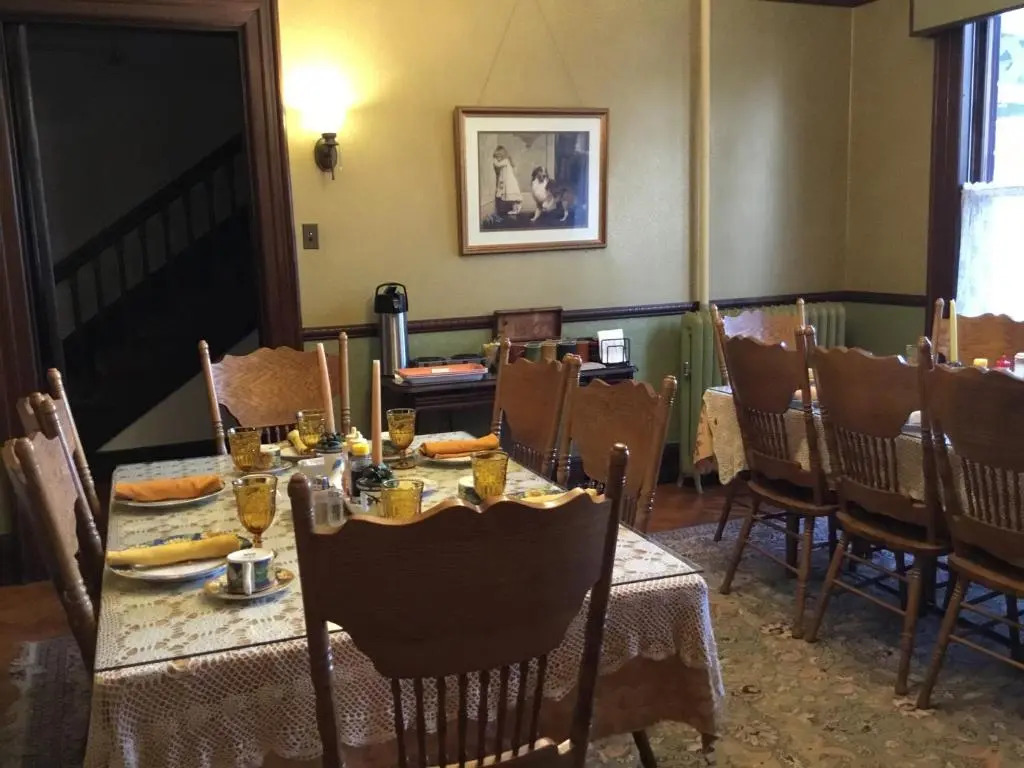 Amherst Inn