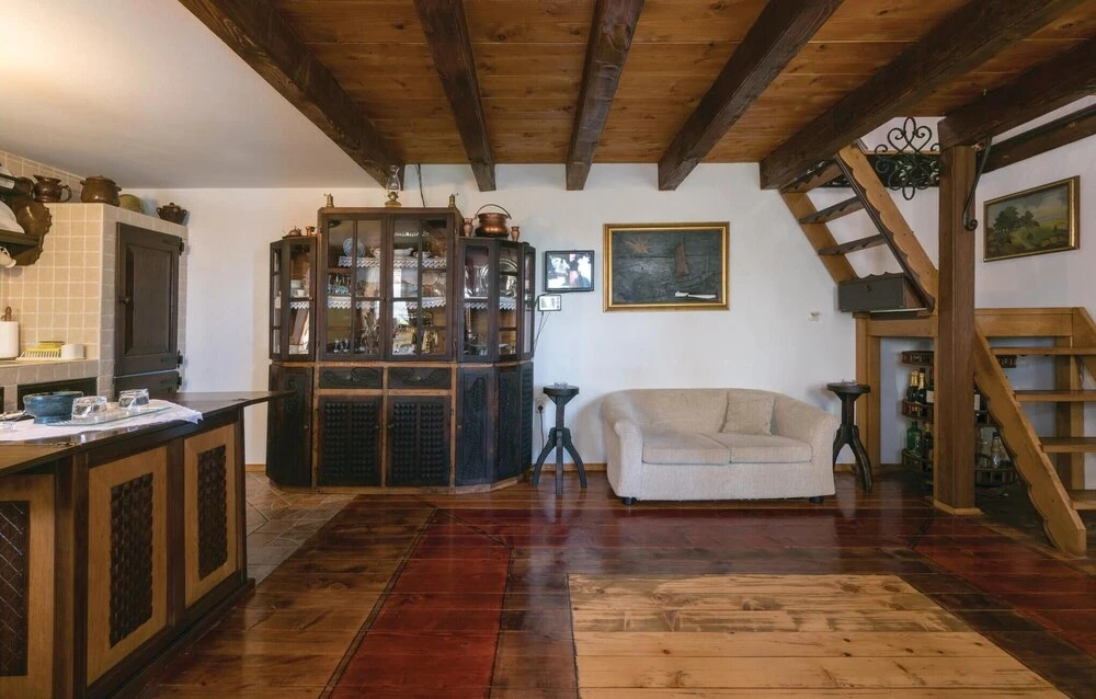 Amazing Home in Zagreb With 3 Bedrooms, Wifi and Outdoor Swimming Pool