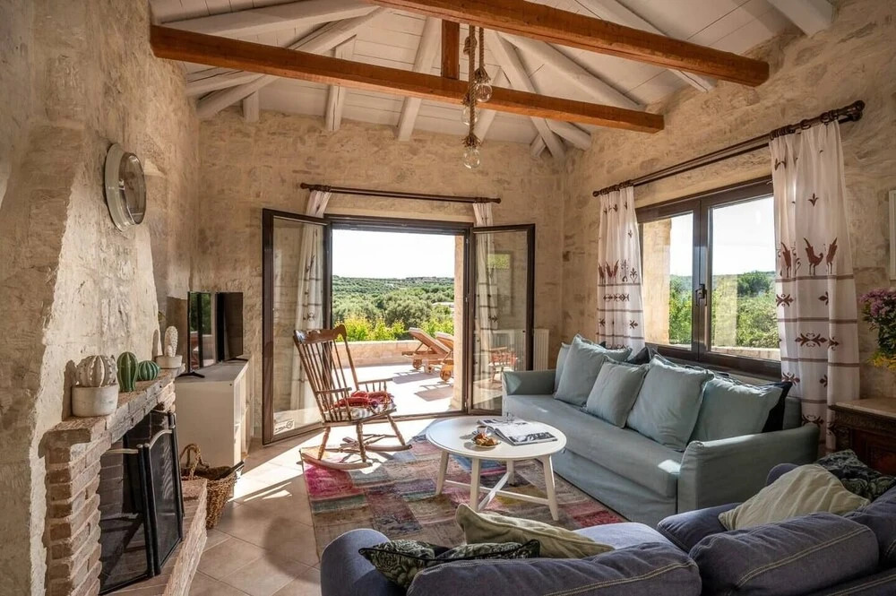 Casa di Pietra Elia