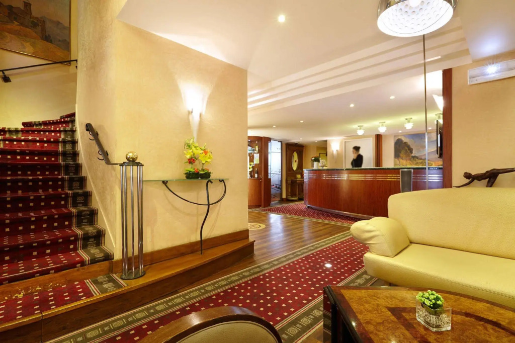Hôtel Saint Christophe Aix en Provence Centre Ville by Germain Collection