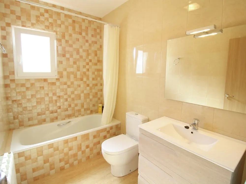 Great Villa for a Wonderful Holiday With Private Swimming Pool