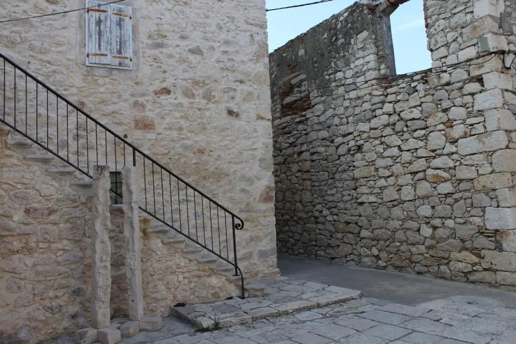 Sansego Suites