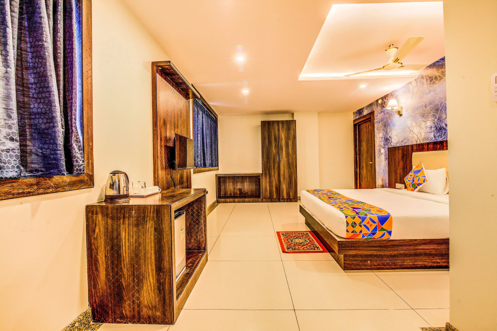 FabHotel Grand Savoury Boutique