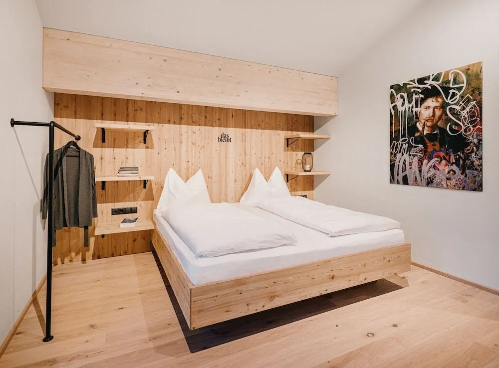 das bleibt Alpine Suites