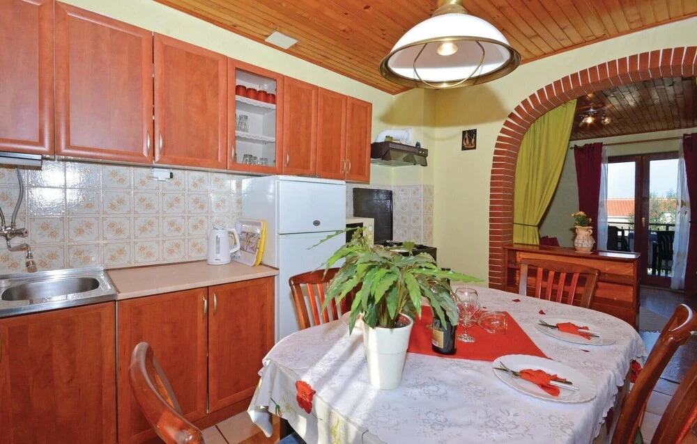 Beautiful Home in Mastrinka With Wifi and 1 Bedrooms