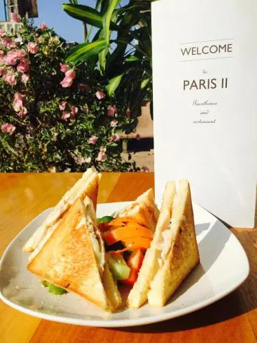 Paris Guest House 1
