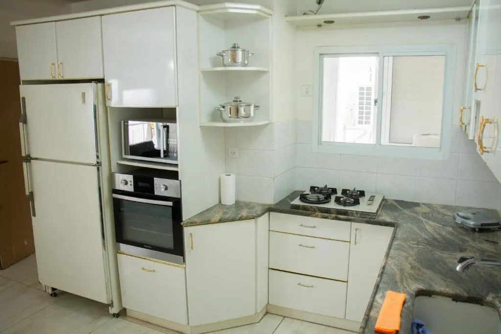 Beautiful 3 Bedroom Apartment