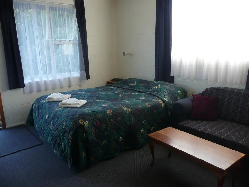 Alma Motel