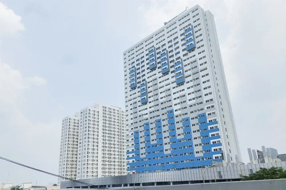 Studio Near Krl Station At Cisauk Point Apartment