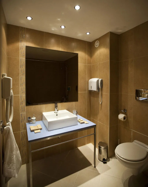Azalia Beach Hotel Balneo & SPA