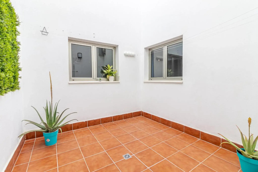 Flatguest Trebolina - 3Bdr - FastWiFi - Parking