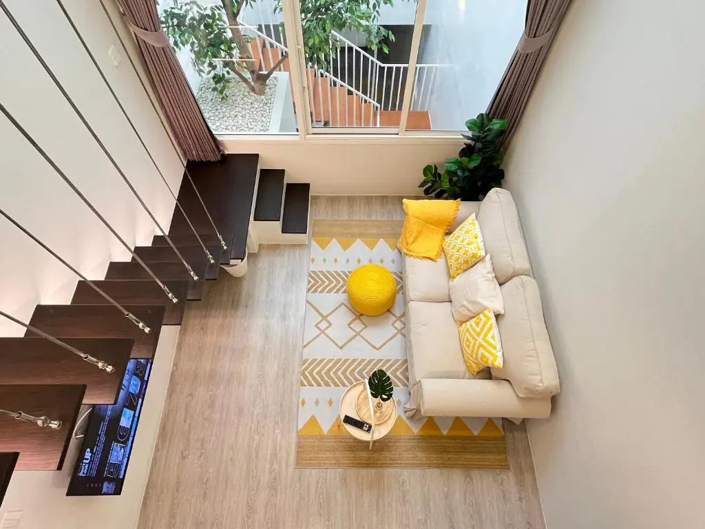 Ease Me Residence