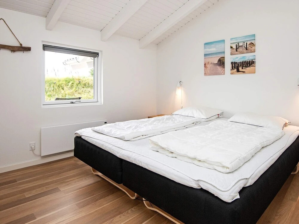 Nice Home In Hvide Sande With Sauna