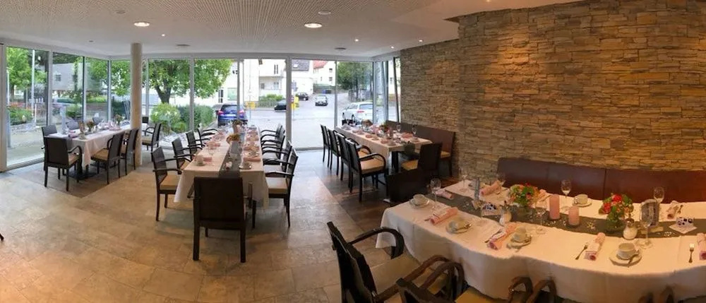 Hotel & Restaurant Grüner Baum