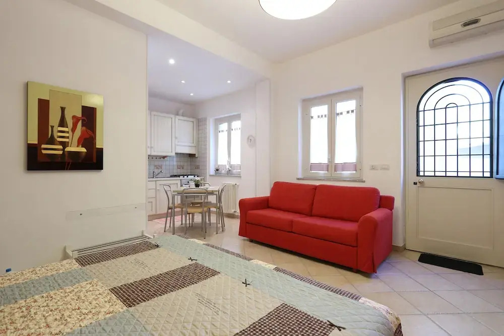 Flat Near The Historic Centre With Private Parking