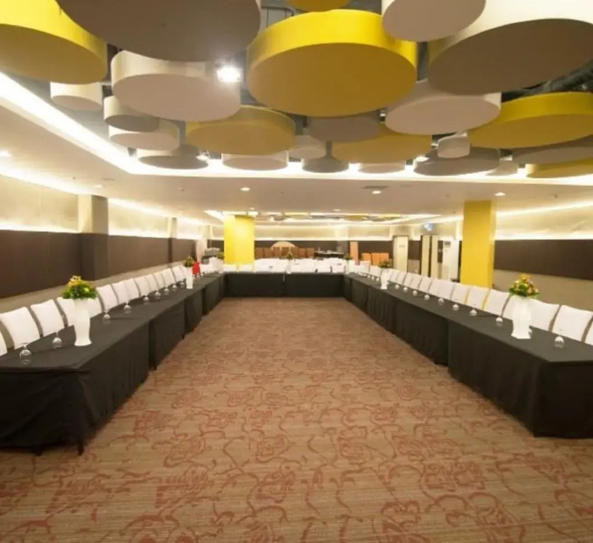 Go Hotels Lanang - Davao