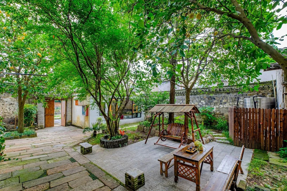 Wuzhen Fuchang Bridge Inn
