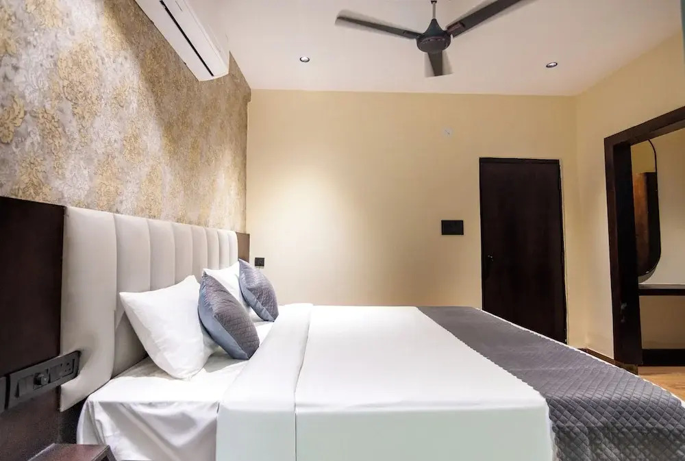 Bael Tree Hotel