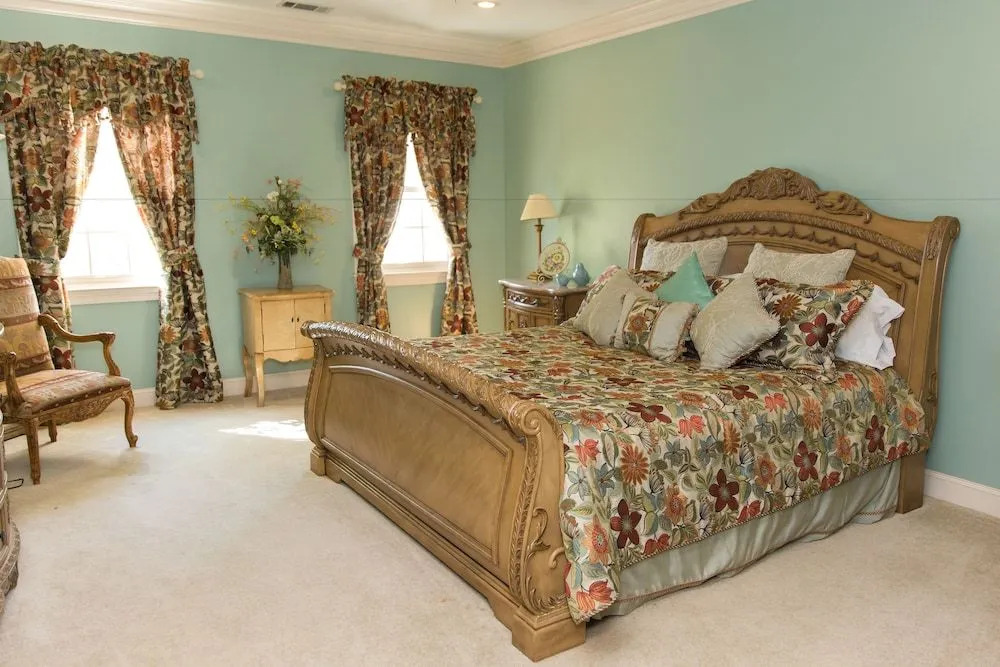 Concord Inn