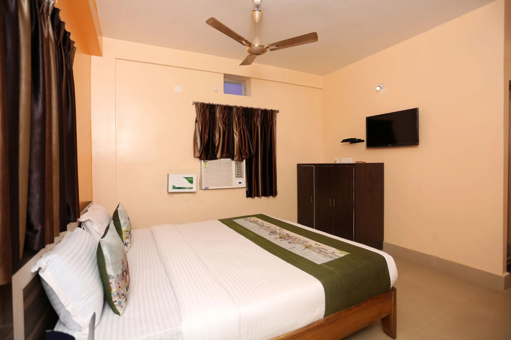 OYO 9197 Krishna Residency