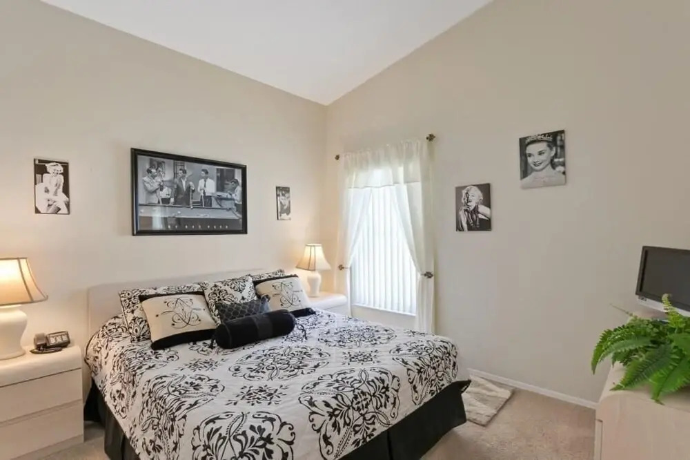 Hampton Lakes 4 Bedroom Home Private Pool 15 Min to Disney