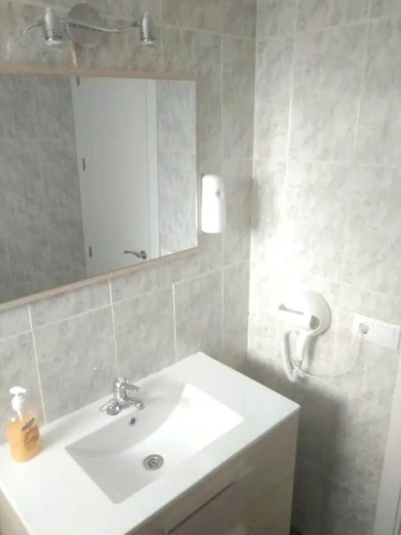 Apartment with 3 Bedrooms in Córdoba, with Furnished Garden
