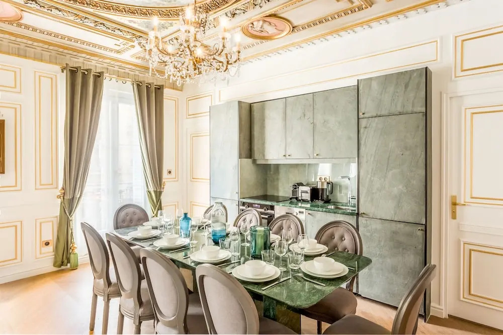 Luxury 3 Bedroom 3 Bathroom In Heritage Building - Ac - Louvre
