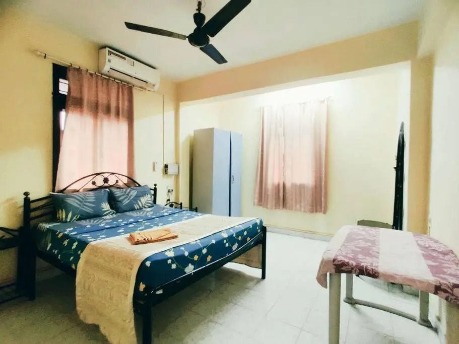 Prime Location-2mnts Baga-calagt Beach-Lovly House