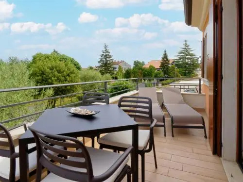 Apartment Enrico - Two Bedroom Apartment with Balcony