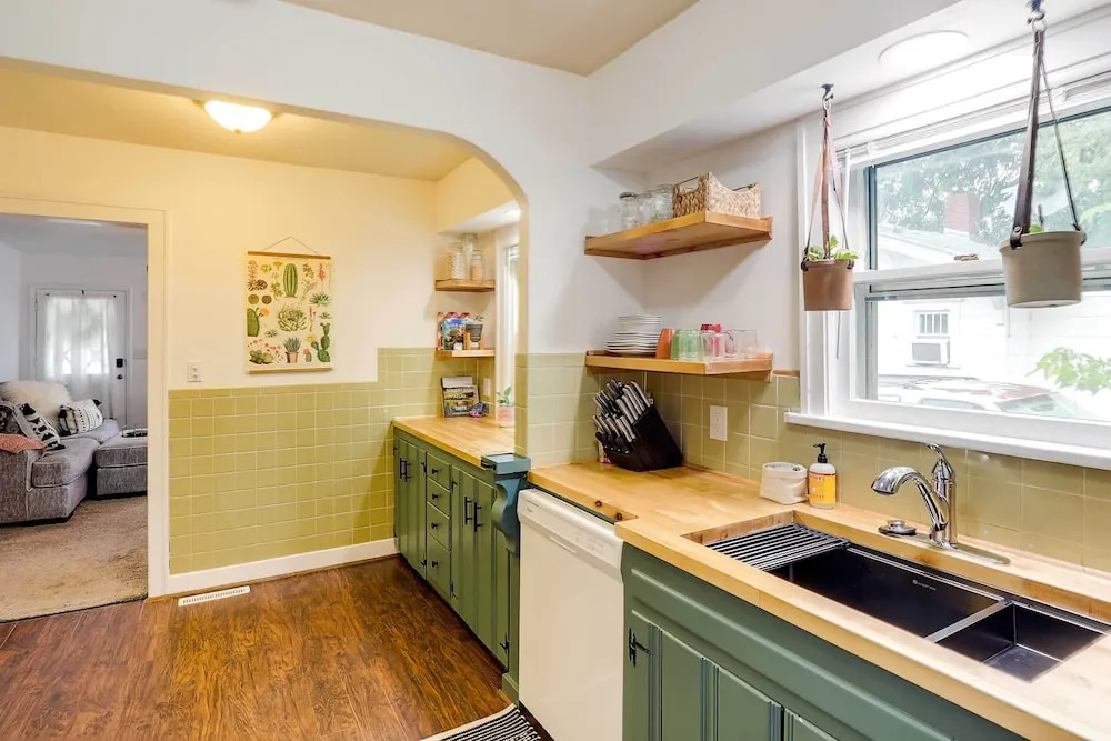 Charming Wichita Home 2 Mi to Downtown!