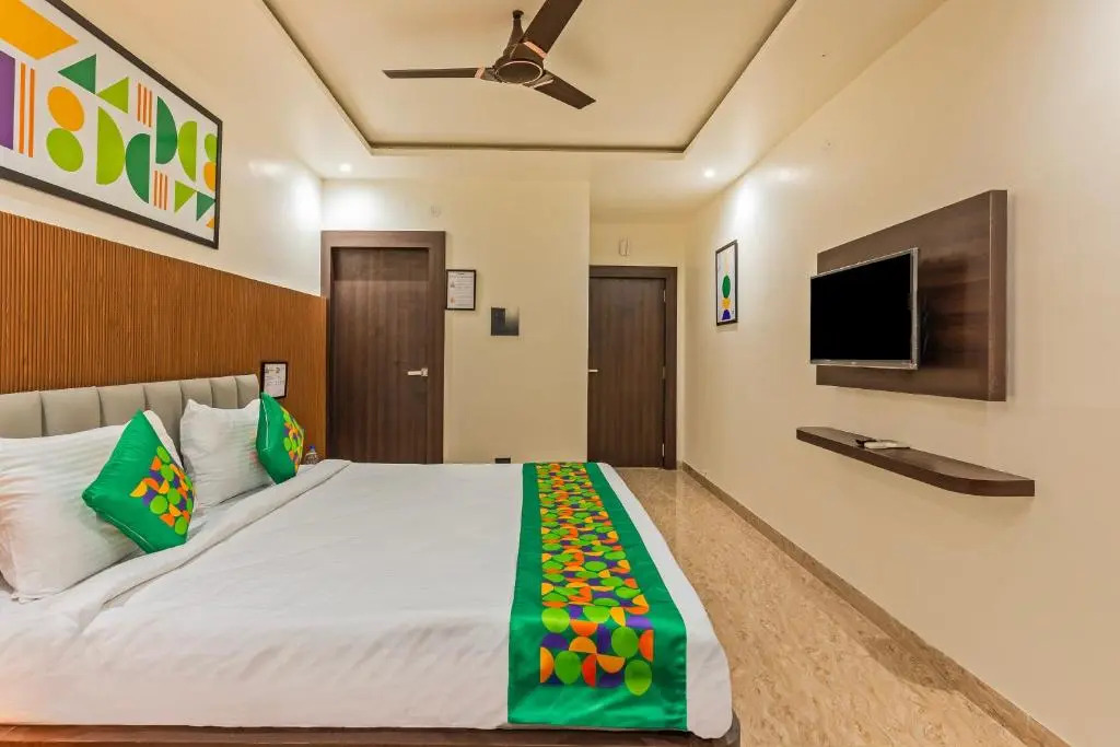 Treebo Sloka Residency