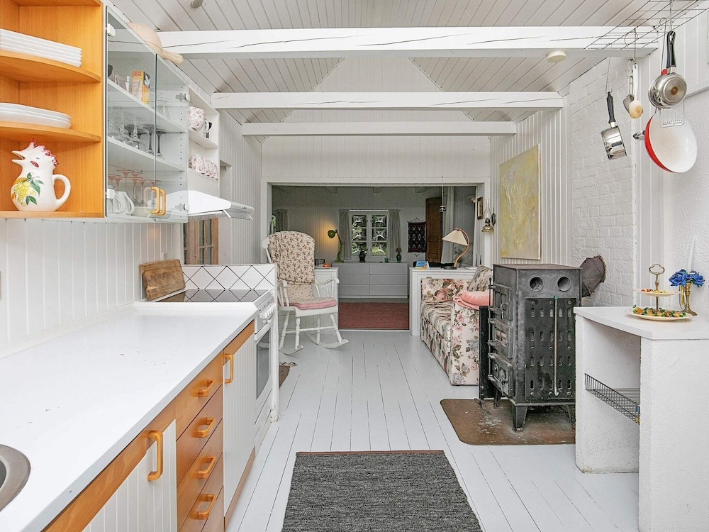6 Person Holiday Home in Rodby