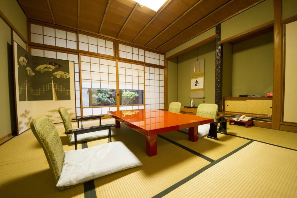 Mikuniya